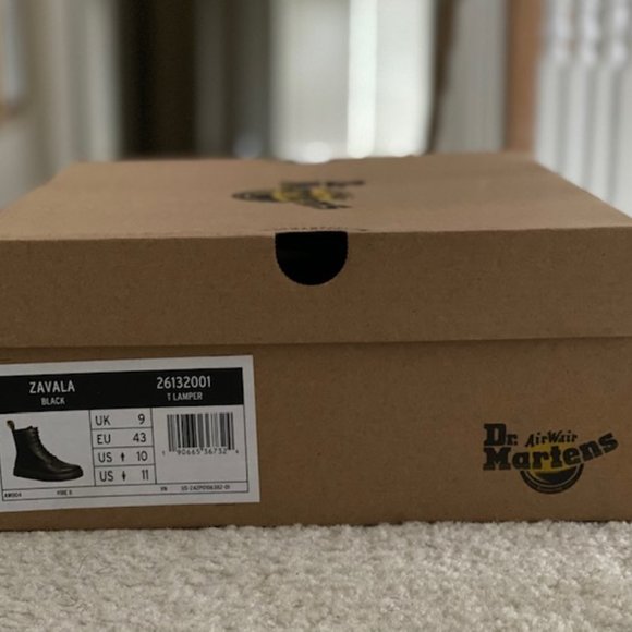 Dr. Martens "Zavala" Boot. UNISEX. Womens Size 11/Men's Size 10 - Picture 4 of 4